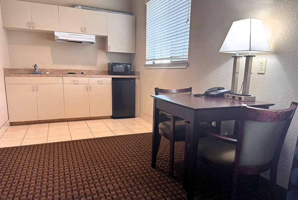 Super 8 By Wyndham Iah West/Greenspoint Aldine Szoba fotó