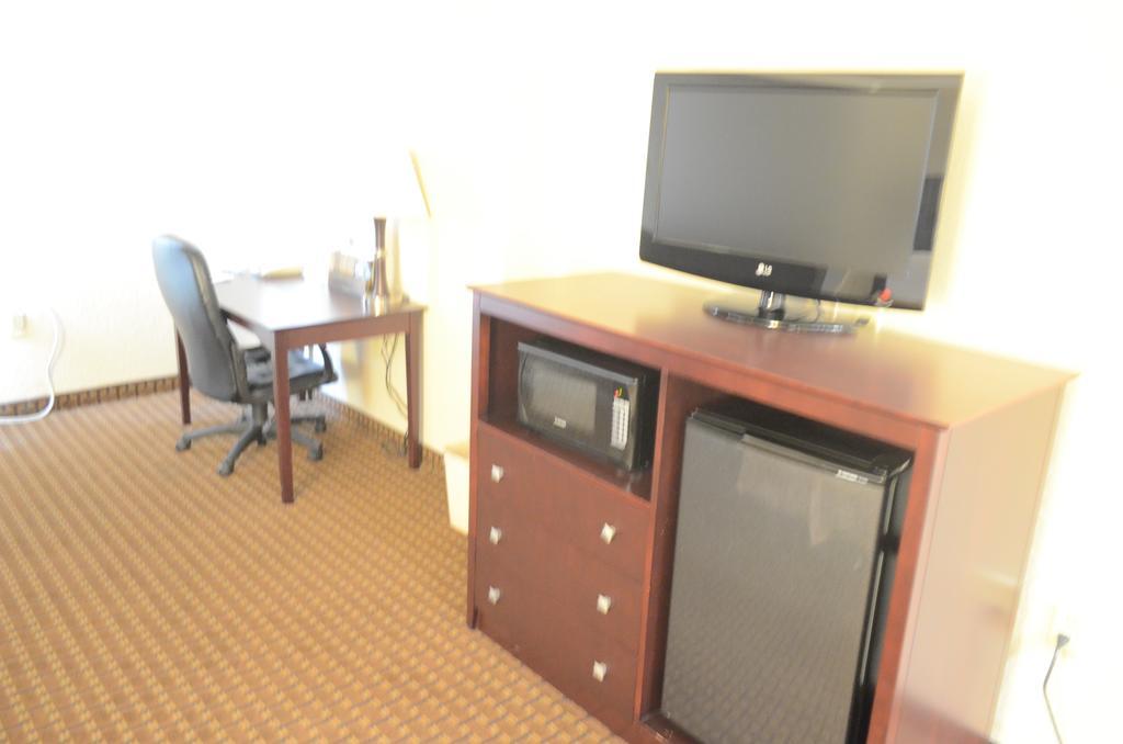 Super 8 By Wyndham Iah West/Greenspoint Aldine Kültér fotó